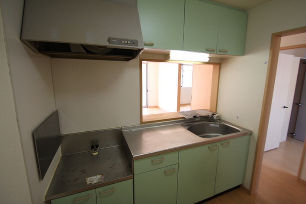 (20/23) キッチン