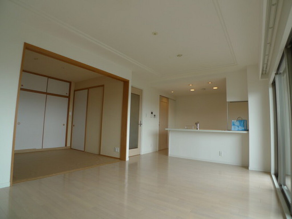 (18/26) 居室・リビング (18/26) 居室・リビング