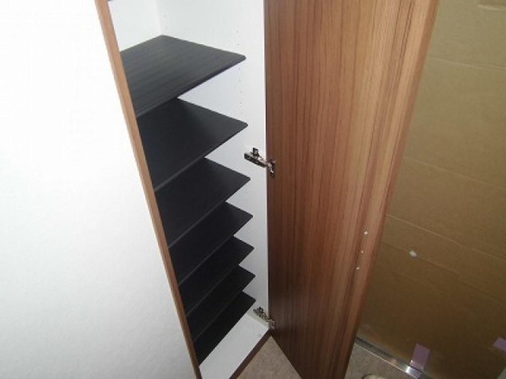 (9/22) 玄関 (9/22) 玄関