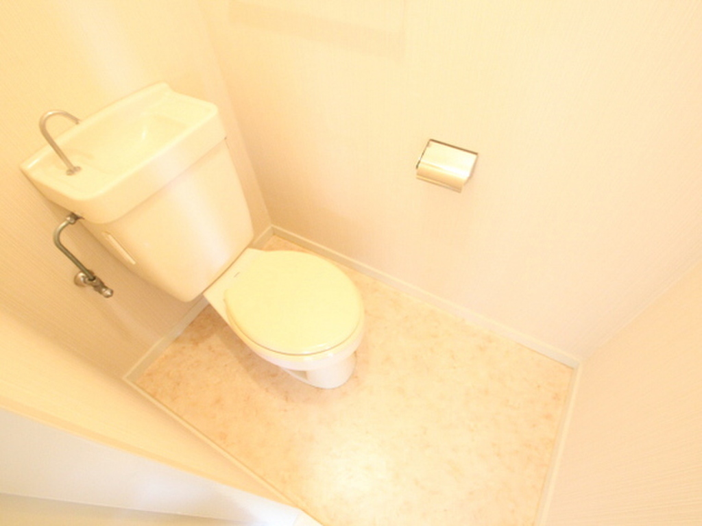 (8/22) トイレ (8/22) トイレ