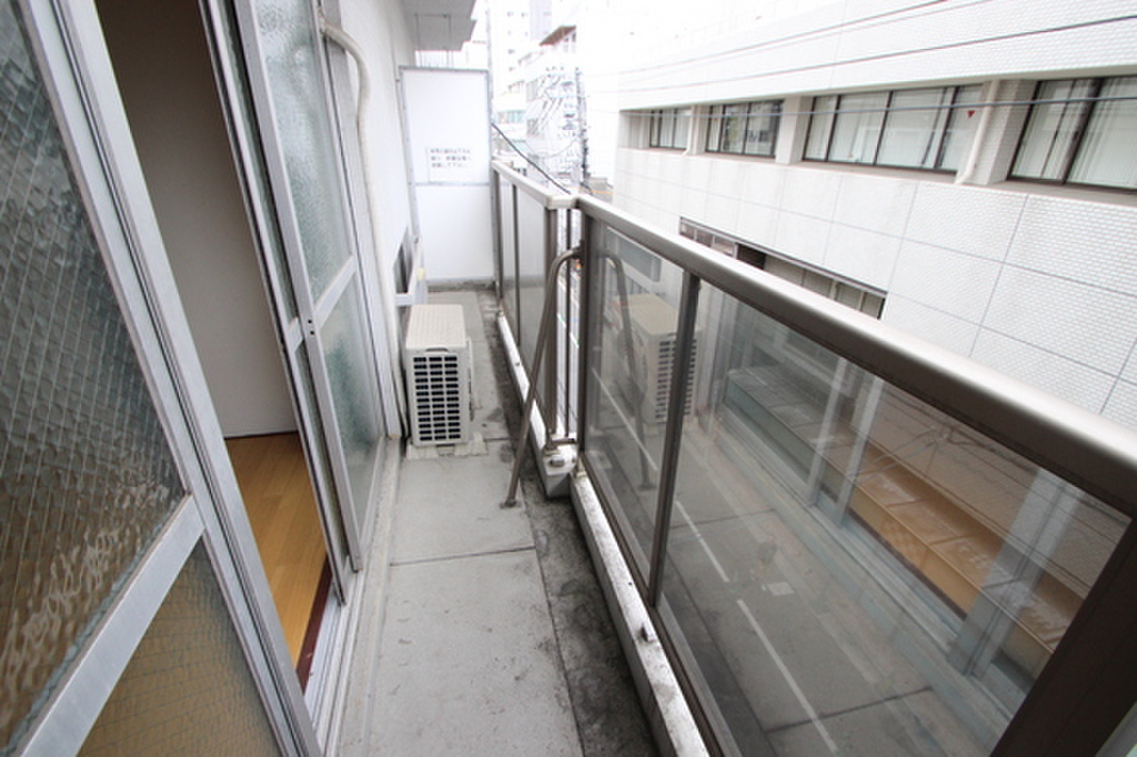 (8/18) バルコニー (8/18) バルコニー