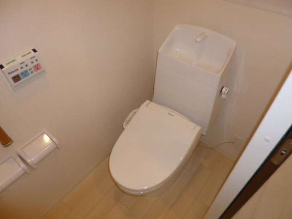 (5/20) トイレ (5/20) トイレ