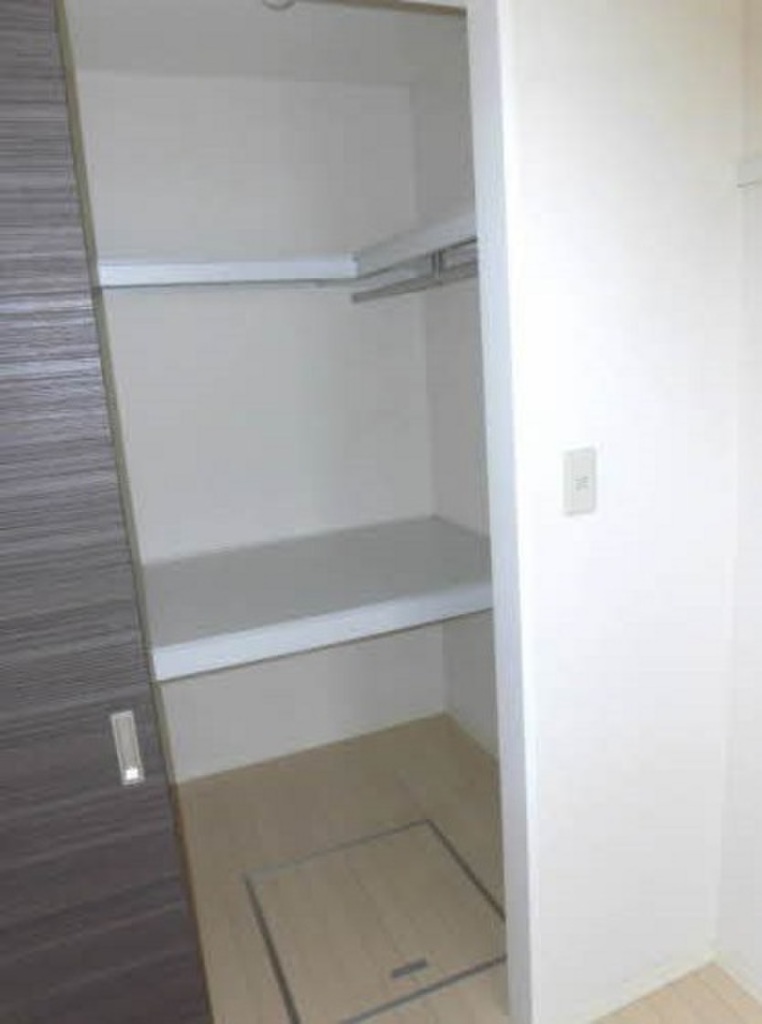 (8/15) 収納 (8/15) 収納