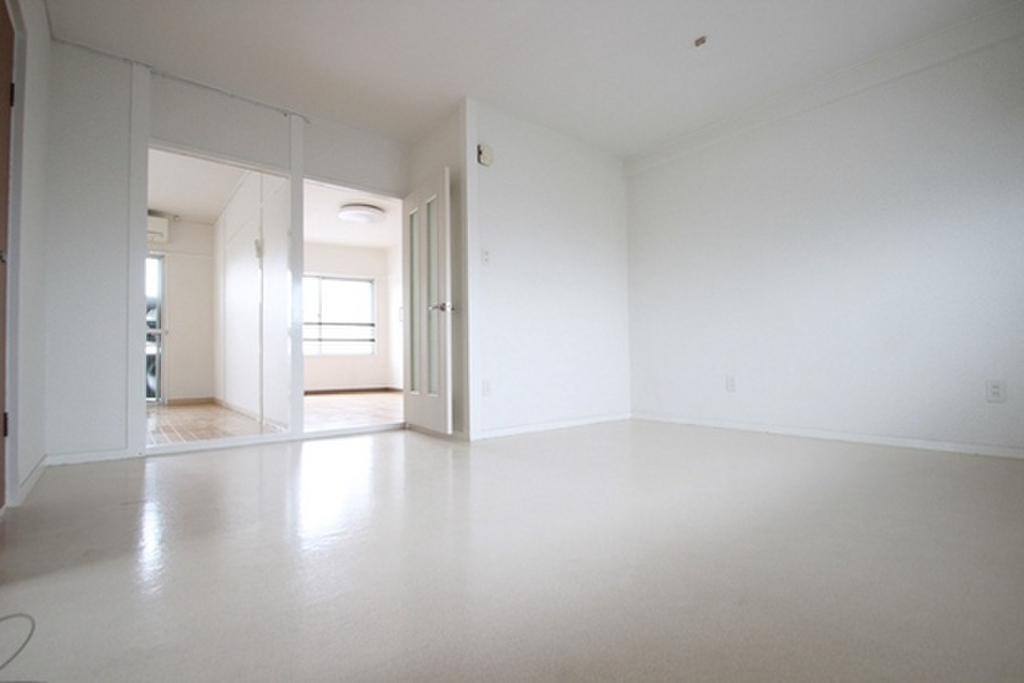 (2/24) 居室・リビング (2/24) 居室・リビング