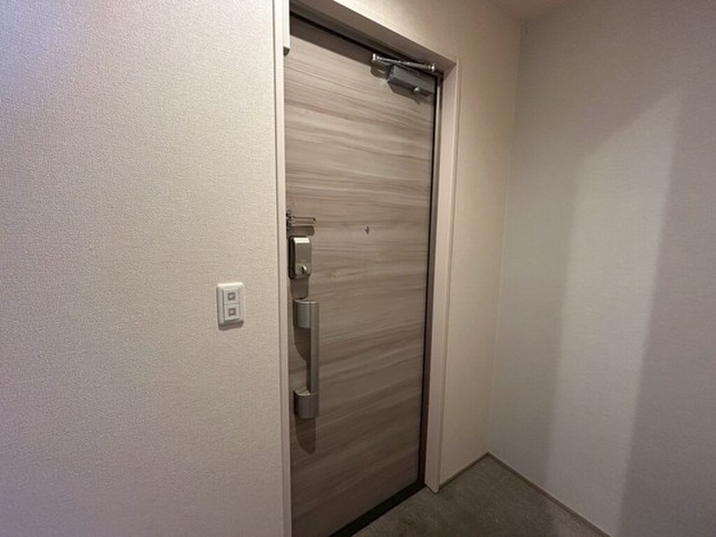 (12/22) 玄関 (12/22) 玄関