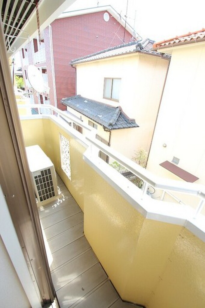 (15/25) バルコニー