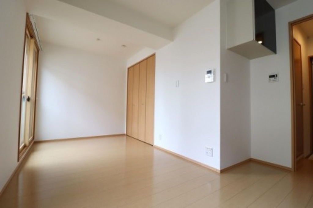 (2/20) 居室・リビング (2/20) 居室・リビング