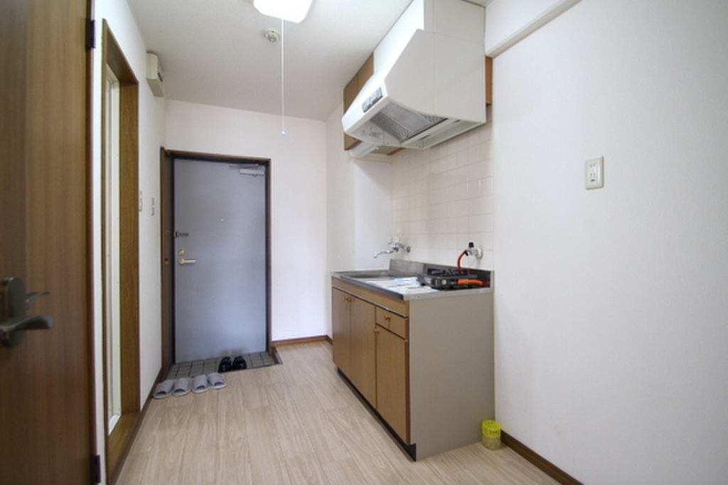 (14/18) ※他号室の写真です。