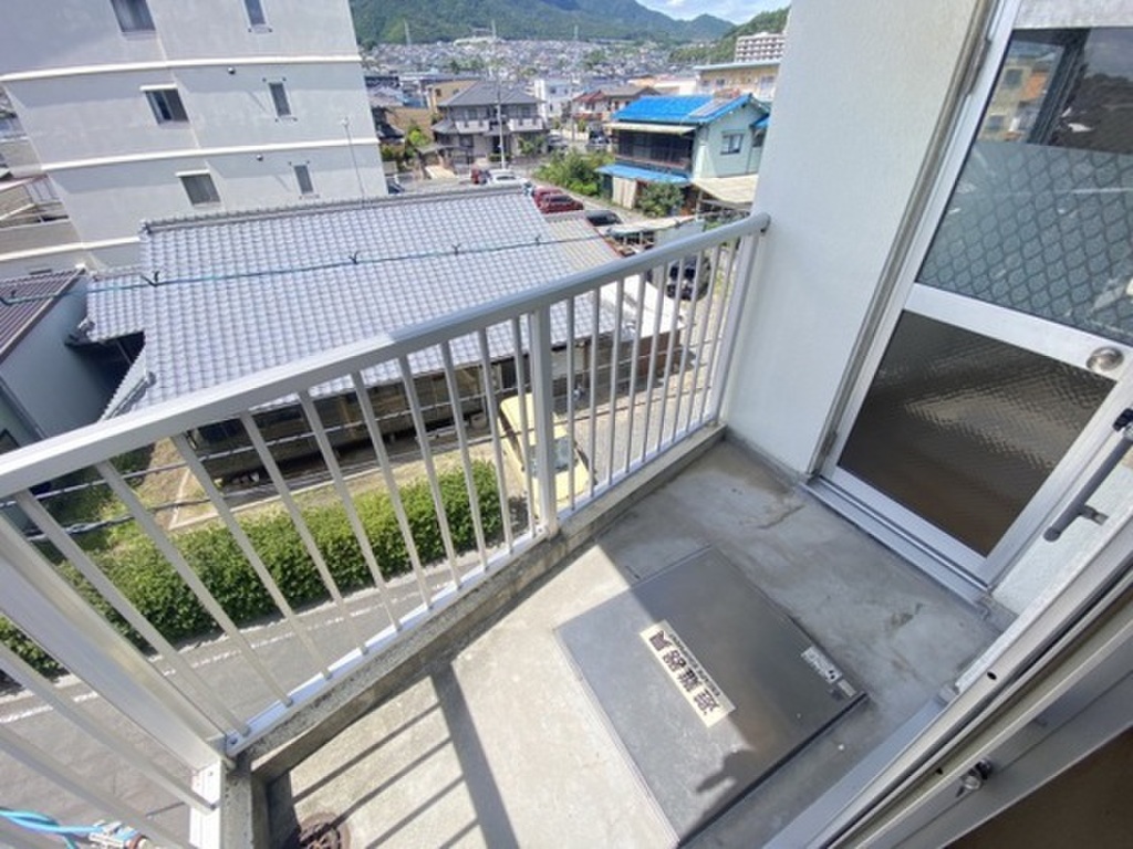 (11/22) バルコニー (11/22) バルコニー