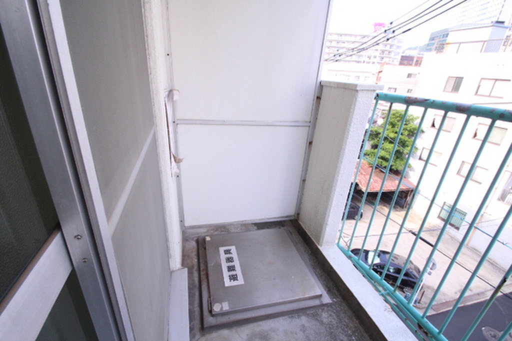 (9/22) バルコニー (9/22) バルコニー