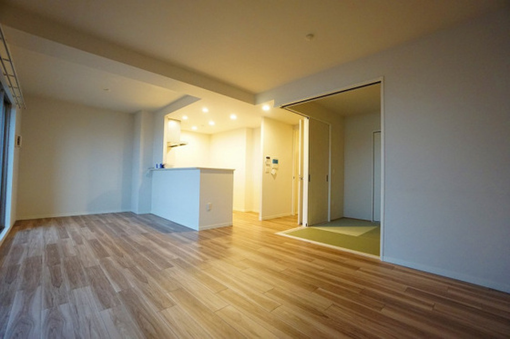 (2/22) 居室・リビング (2/22) 居室・リビング