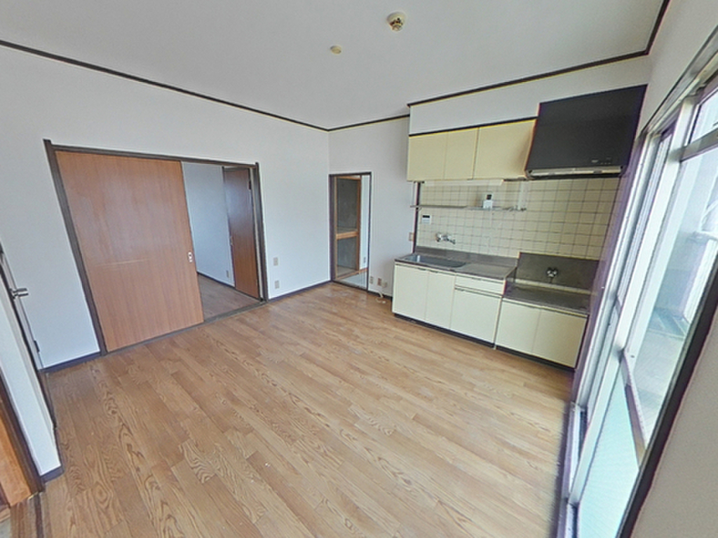 (13/21) バルコニー (13/21) バルコニー