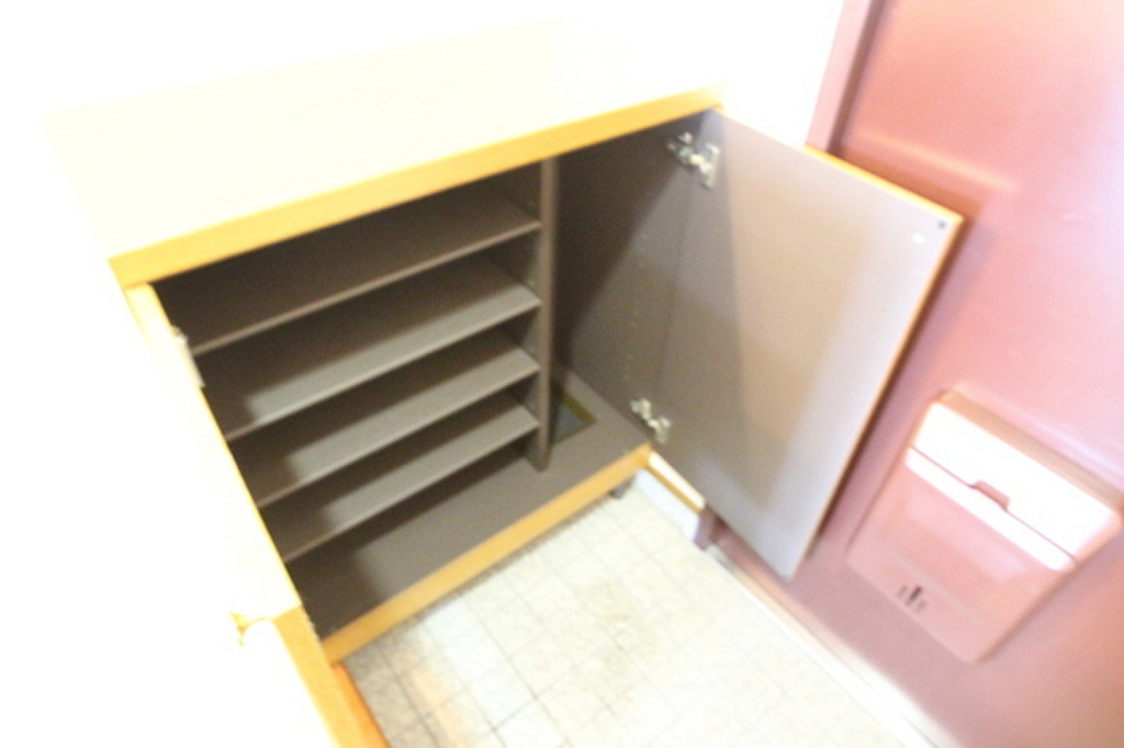 (17/22) ※別号室写真です