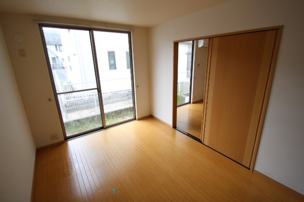 (18/23) 居室・リビング (18/23) 居室・リビング