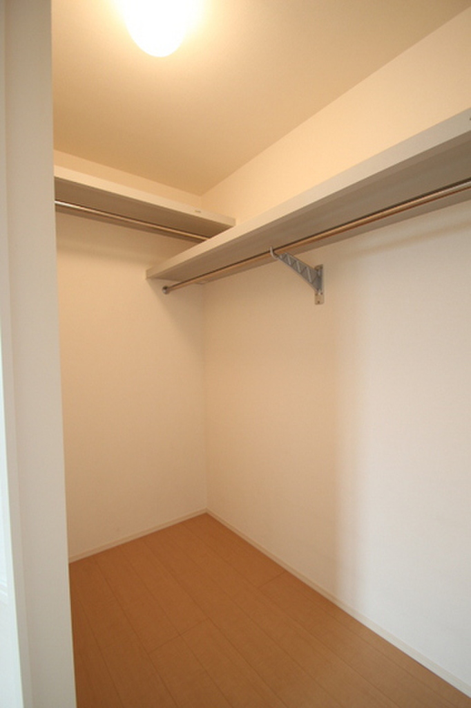 (10/16) ※他号室の写真です (10/16) ※他号室の写真です