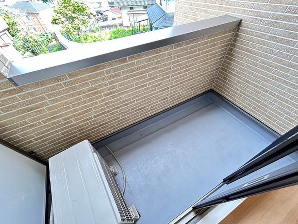 (12/20) バルコニー