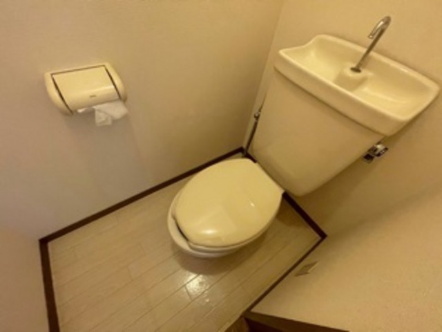 セジュール高志A
