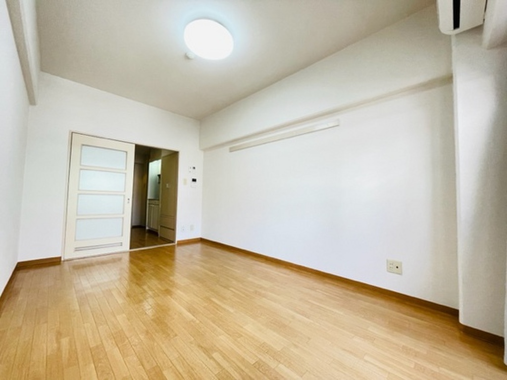 (8/23) ※別部屋の写真です。