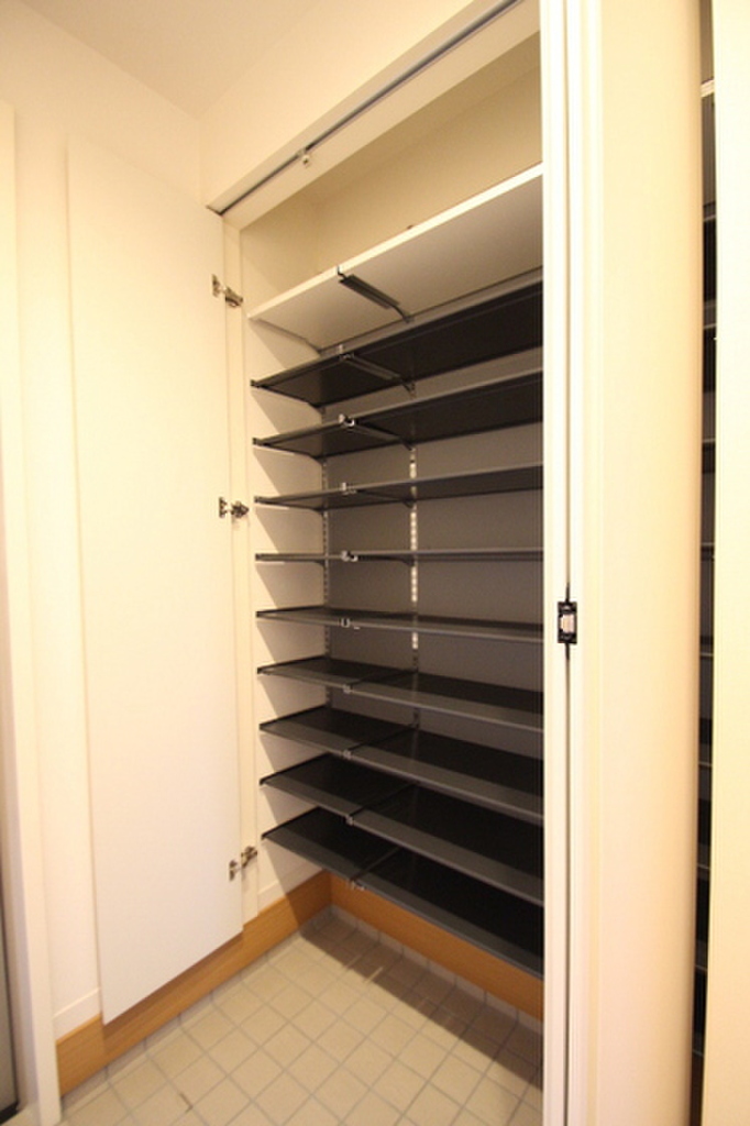 (12/25) 玄関 (12/25) 玄関