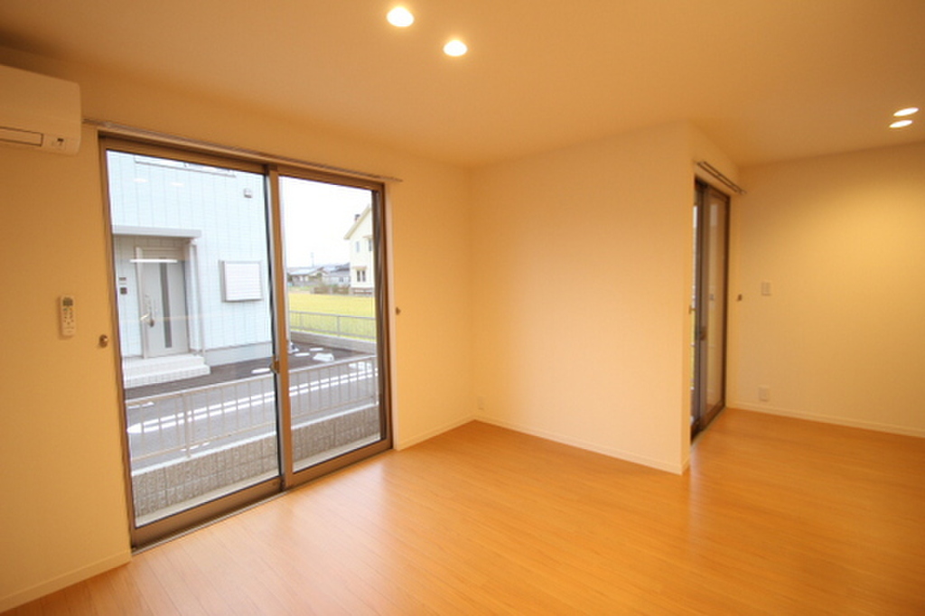 (15/25) 居室・リビング (15/25) 居室・リビング