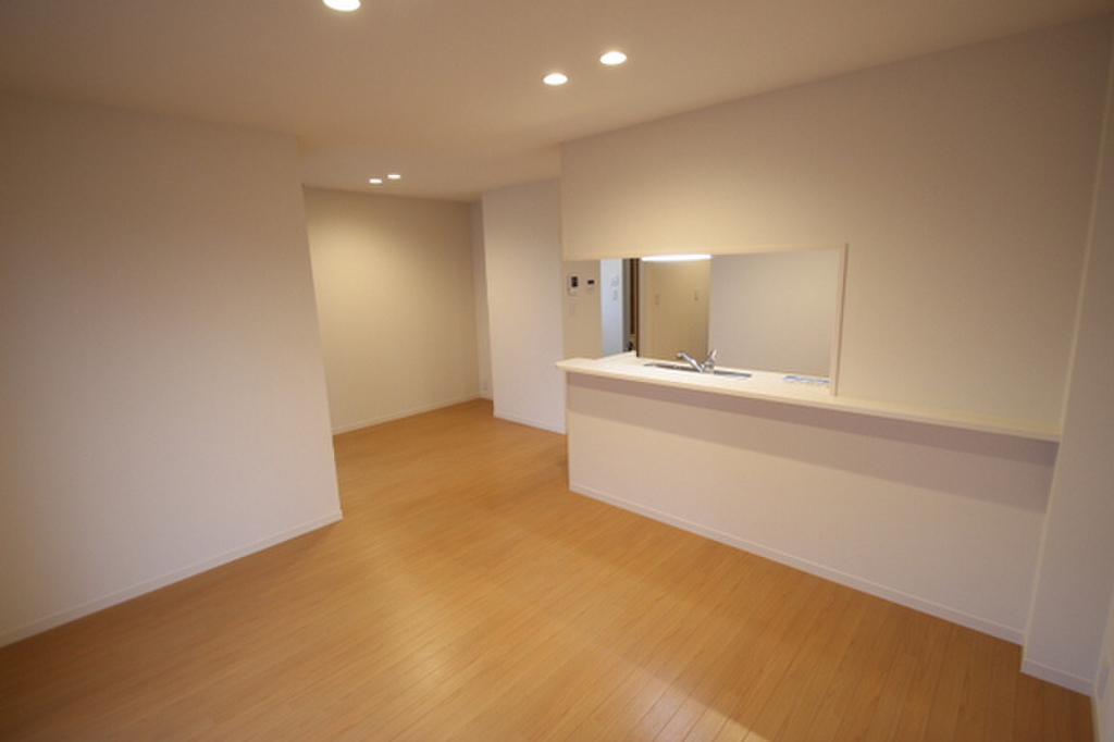 (2/25) 居室・リビング (2/25) 居室・リビング