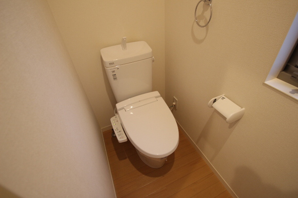 (5/25) トイレ (5/25) トイレ