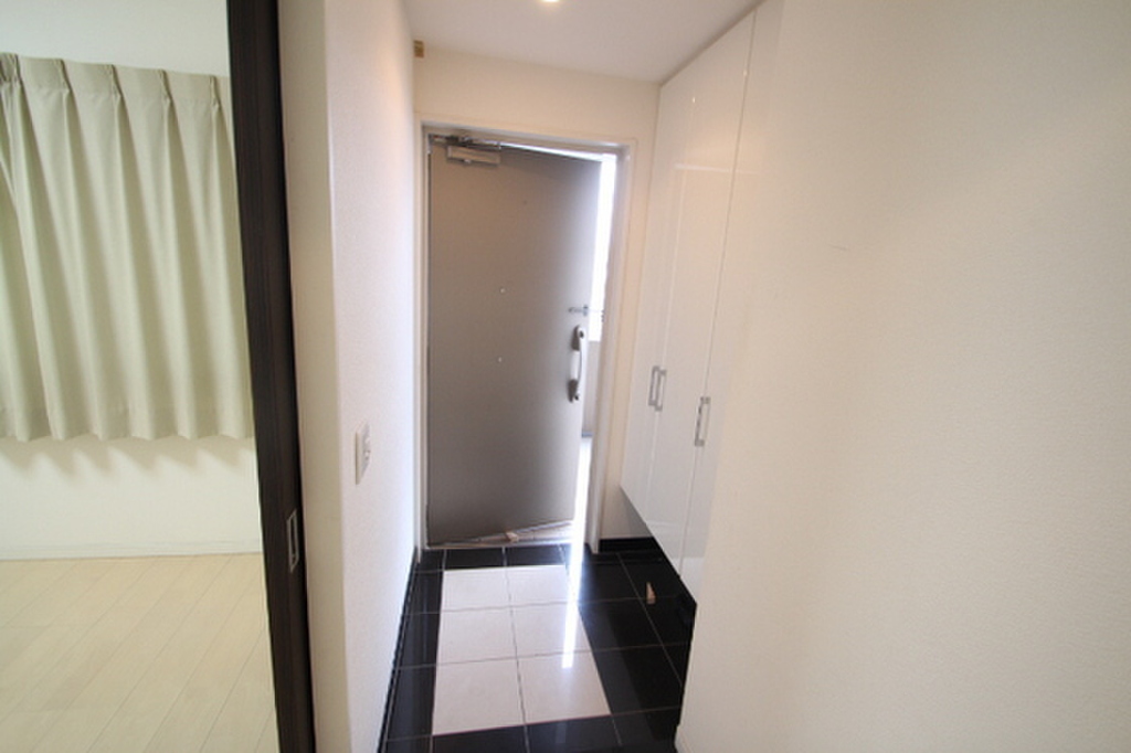 (11/25) ※別室の写真です (11/25) ※別室の写真です