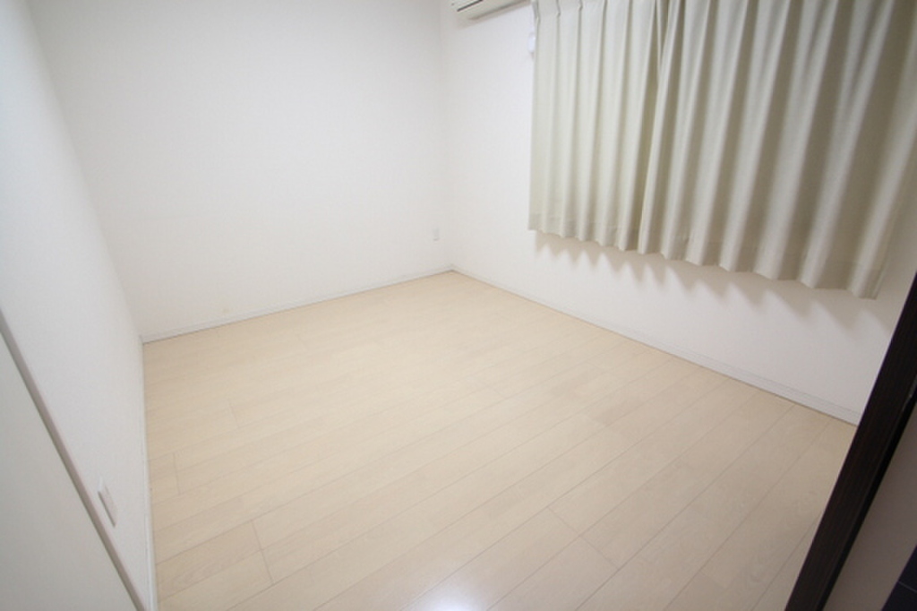 (7/25) ※別室の写真です (7/25) ※別室の写真です