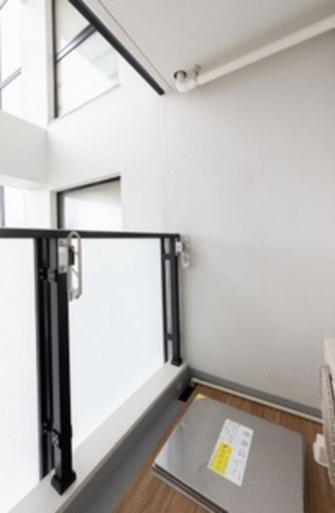 (9/16) バルコニー (9/16) バルコニー