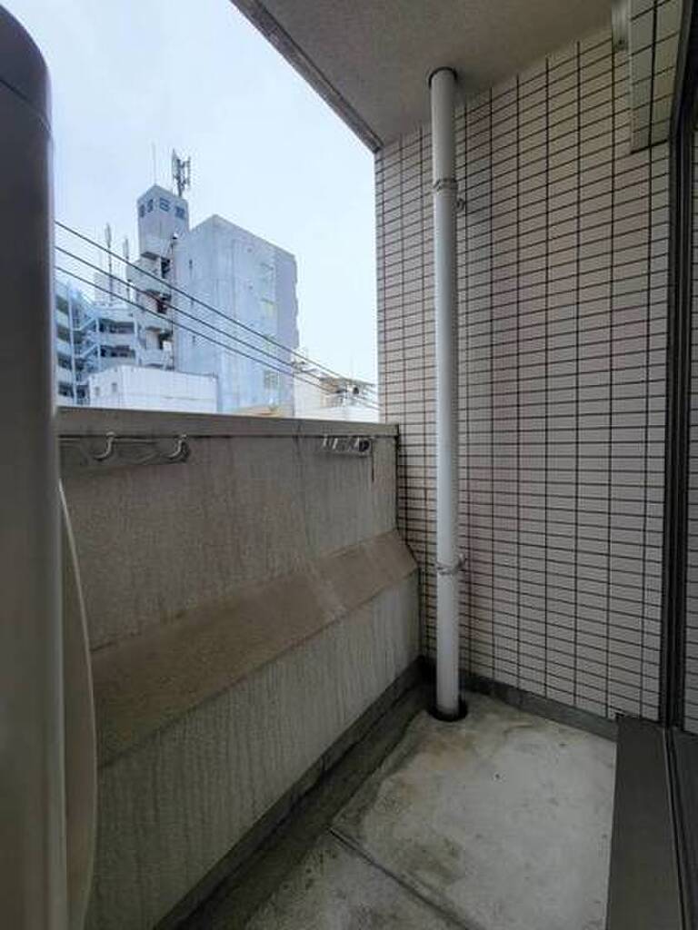 (13/23) バルコニー (13/23) バルコニー