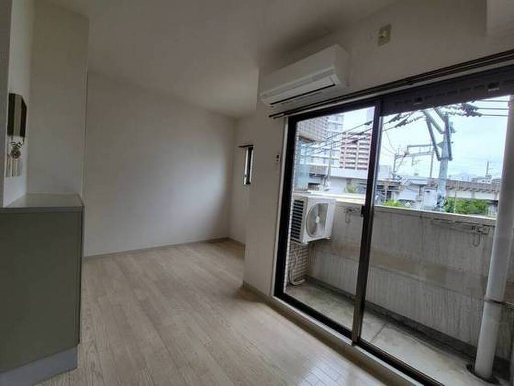 (2/23) 居室・リビング (2/23) 居室・リビング