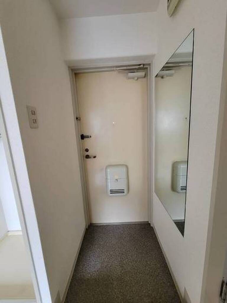 (7/23) 玄関 (7/23) 玄関