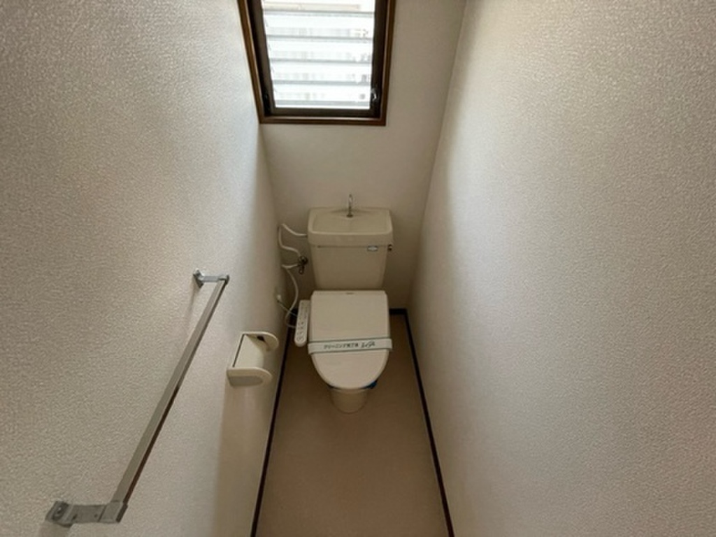 (5/22) トイレ (5/22) トイレ