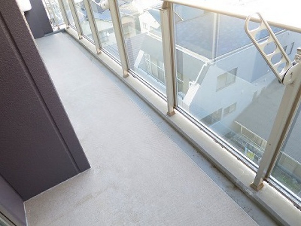 (12/25) バルコニー (12/25) バルコニー