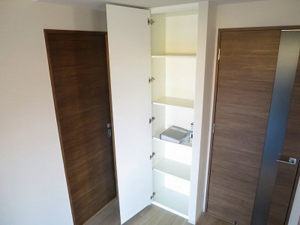 (16/25) 収納 (16/25) 収納