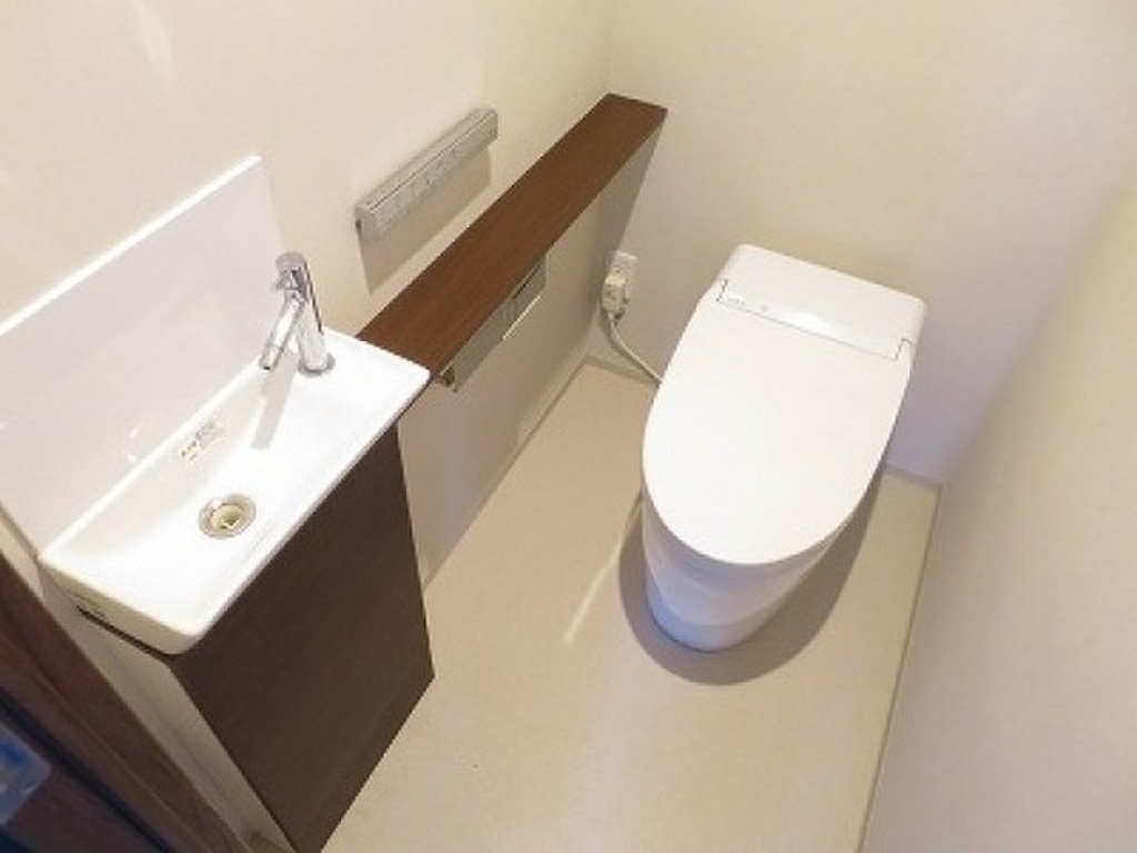 (5/25) トイレ (5/25) トイレ