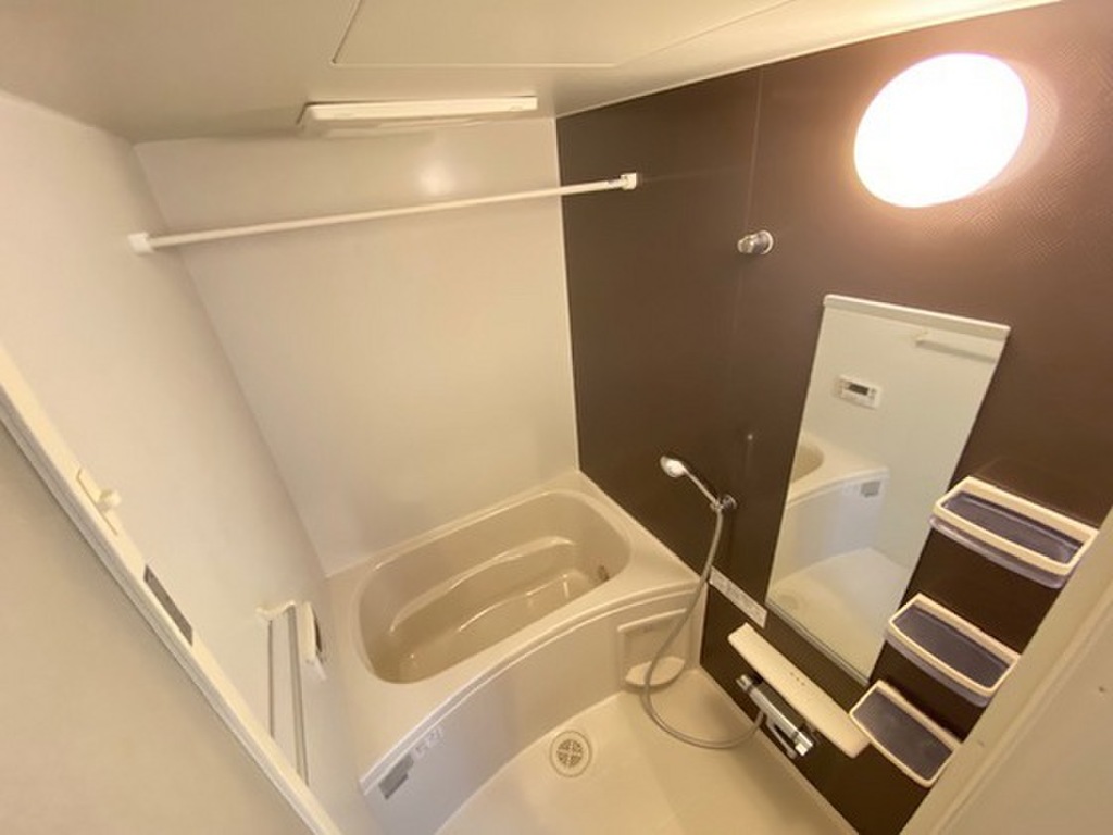 (5/18) 別部屋参照 (5/18) 別部屋参照