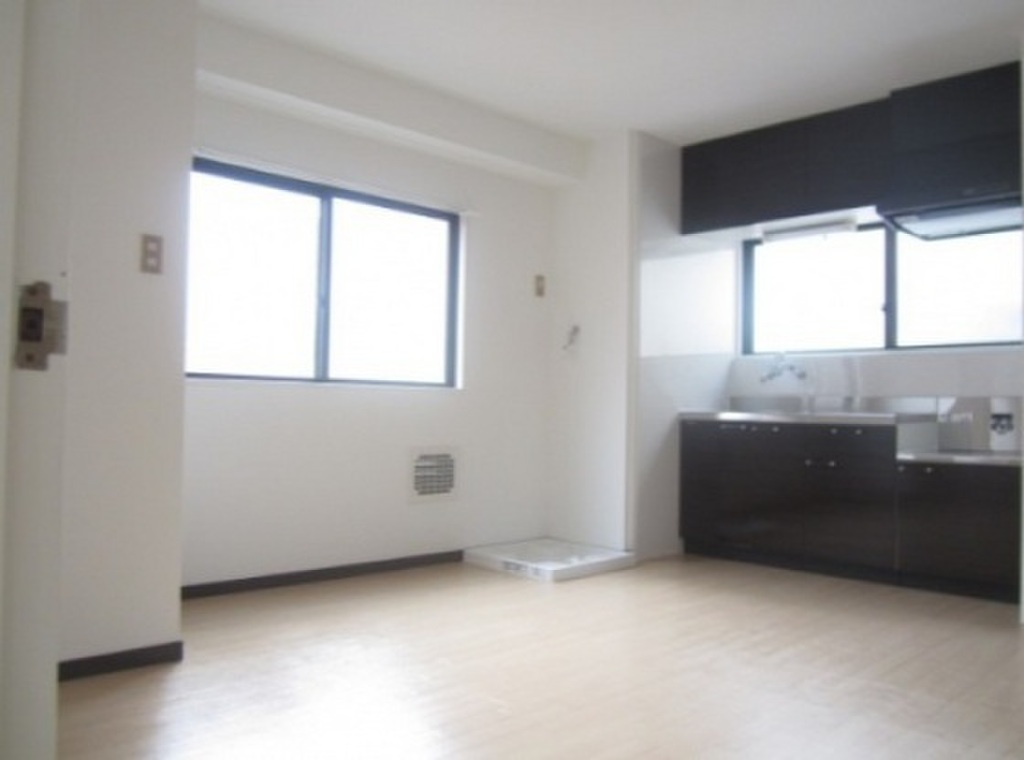 (2/17) 居室・リビング (2/17) 居室・リビング