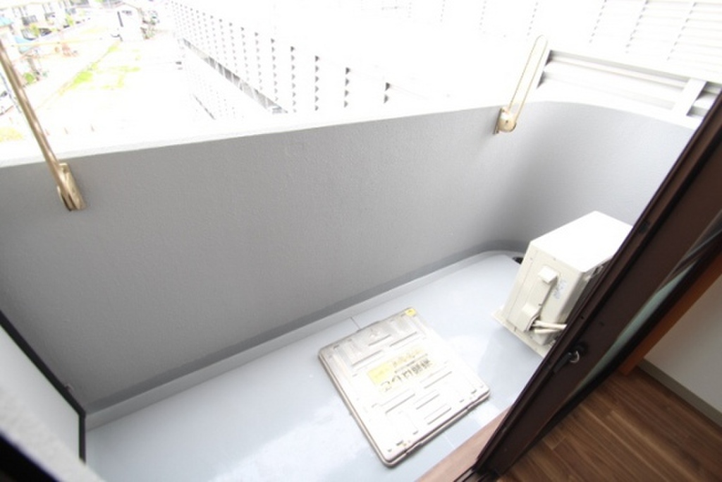 (11/17) バルコニー