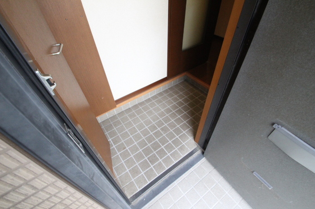 (12/21) 玄関 (12/21) 玄関