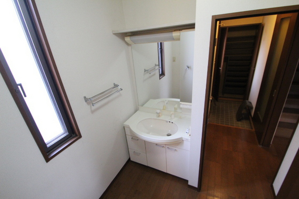 (8/21) 洗面所 (8/21) 洗面所