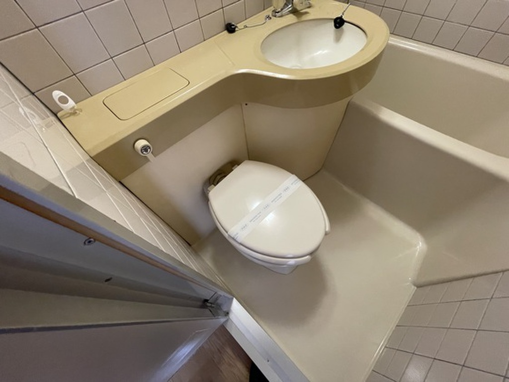 (8/21) トイレ (8/21) トイレ