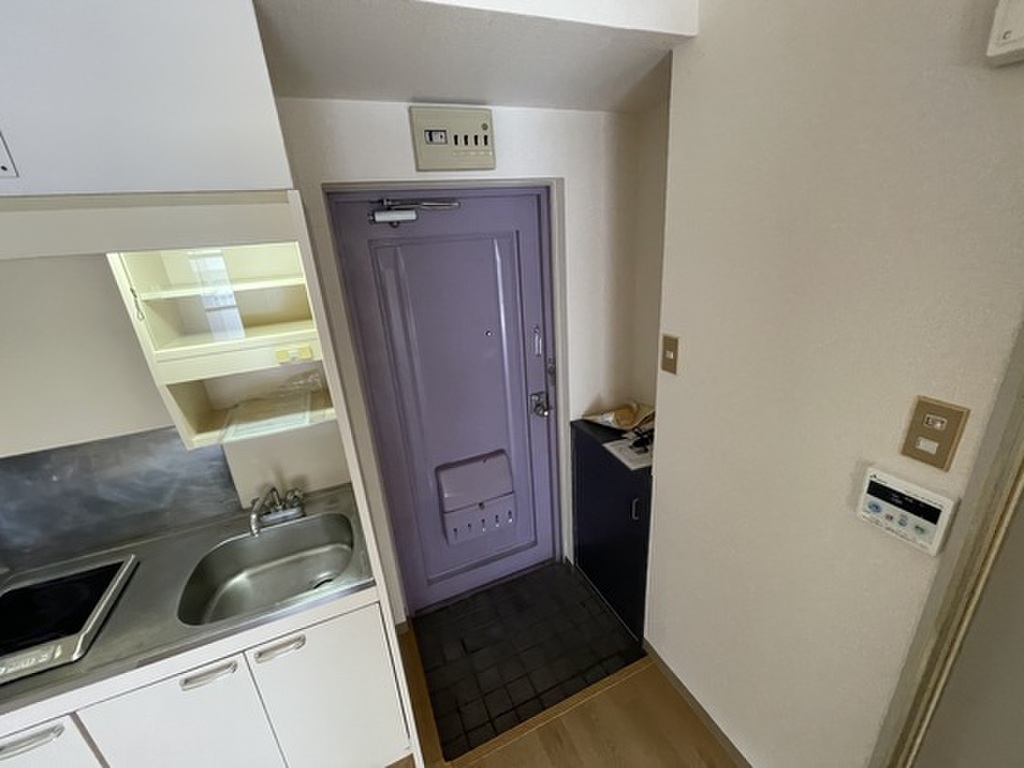 (11/21) 玄関 (11/21) 玄関