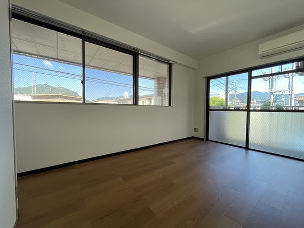 (5/21) 居室・リビング (5/21) 居室・リビング