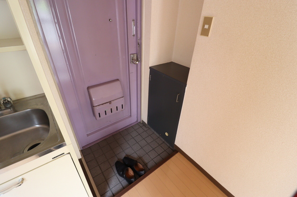 (4/21) 玄関 (4/21) 玄関