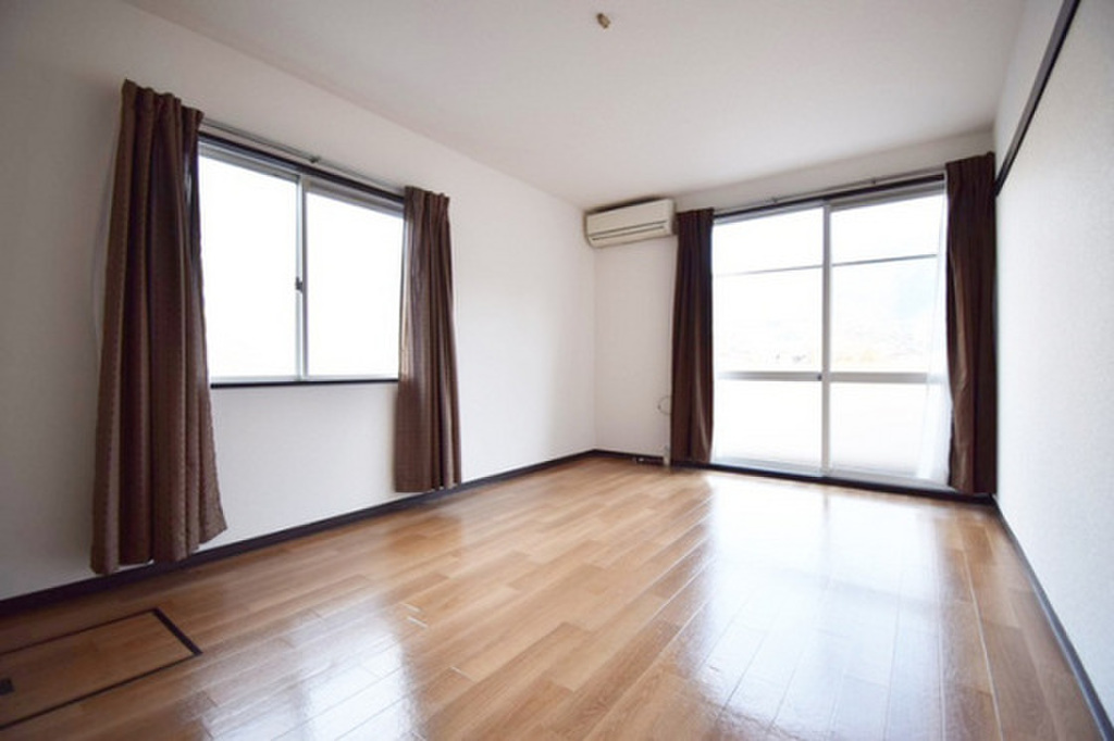 (2/17) 居室・リビング (2/17) 居室・リビング