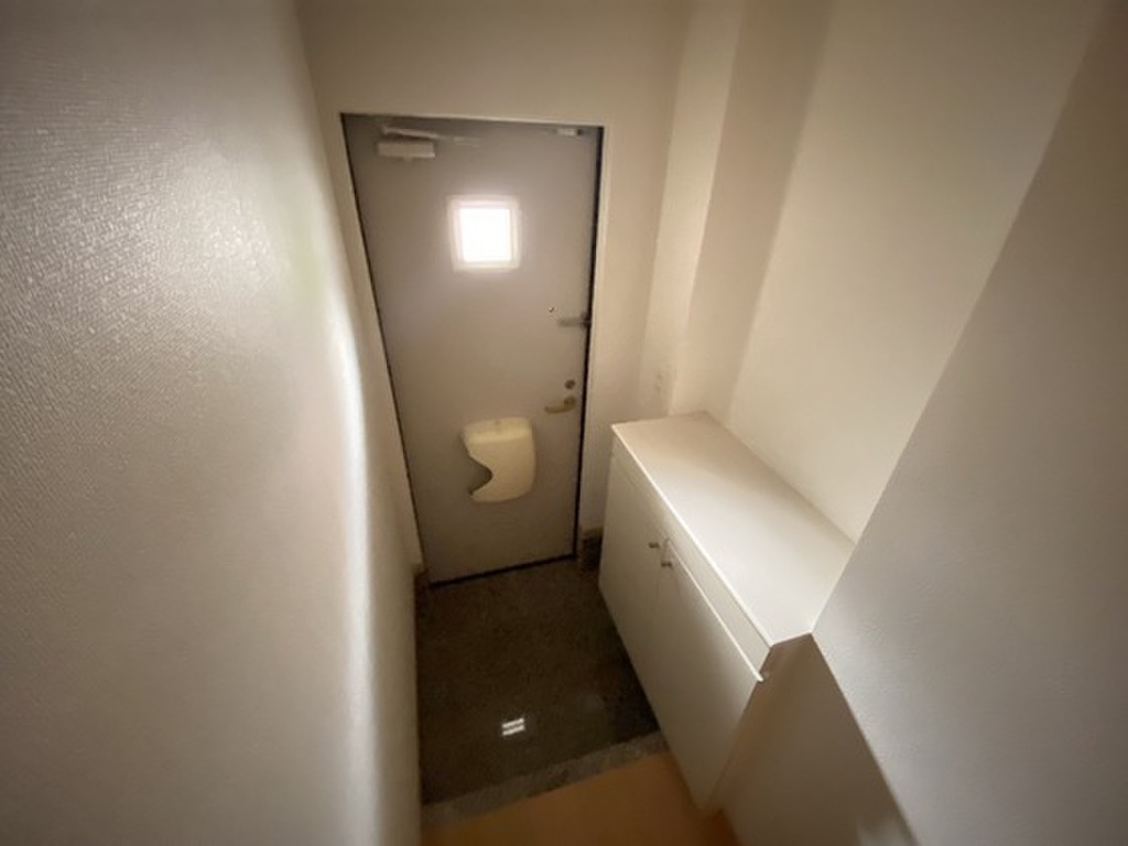 (11/23) 玄関 (11/23) 玄関