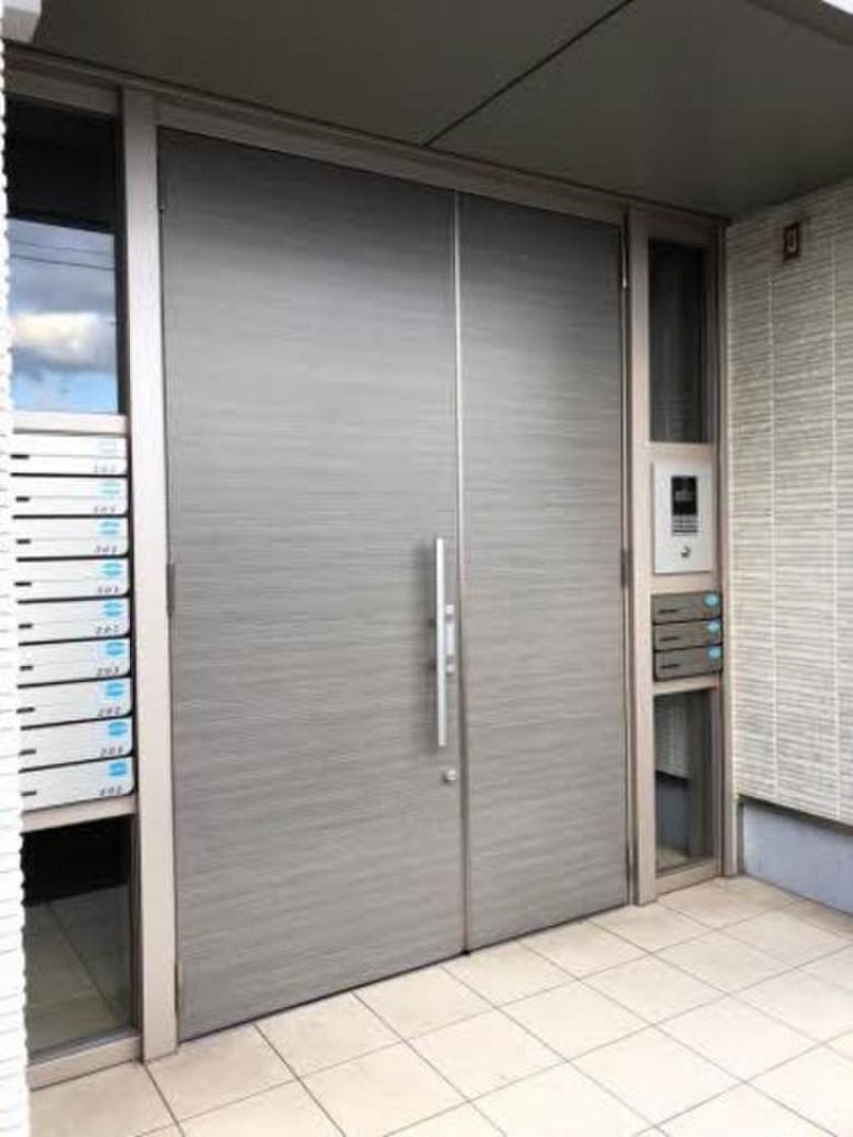 (2/9) 玄関 (2/9) 玄関