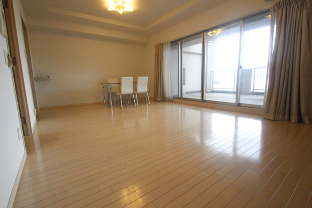 (2/19) 居室・リビング (2/19) 居室・リビング