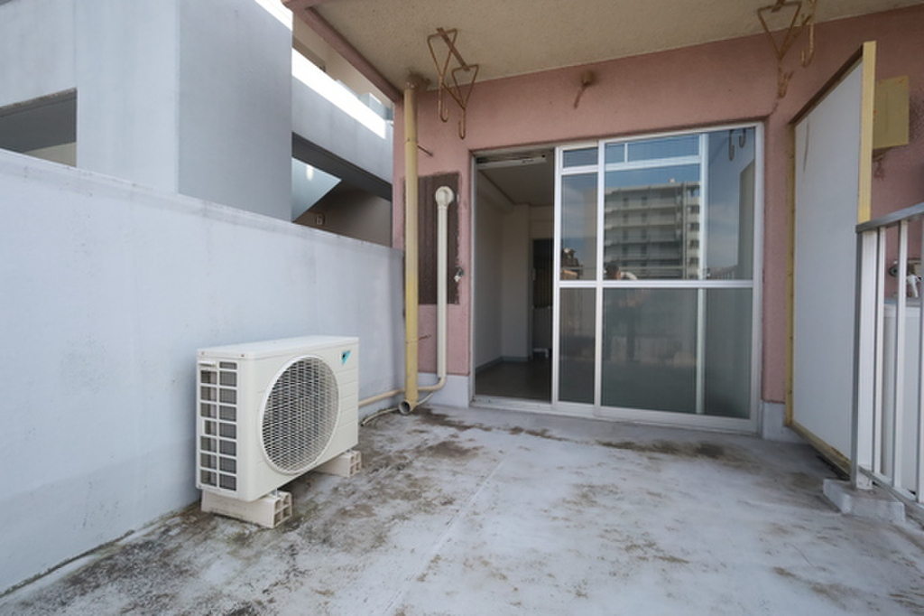 (9/25) バルコニー (9/25) バルコニー